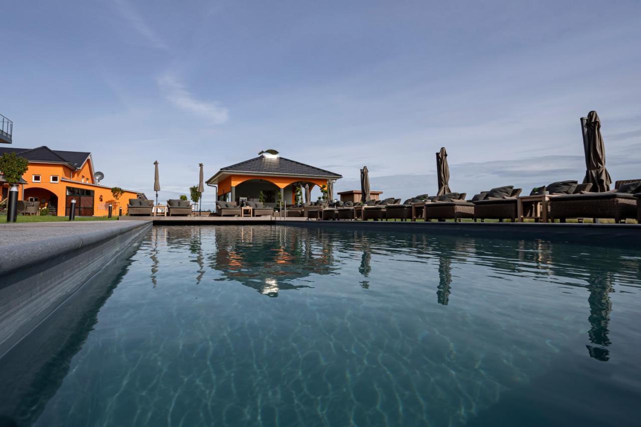 Rambin Luxus Resort Ruegen Residenz Kubitzer Bodden מראה חיצוני תמונה